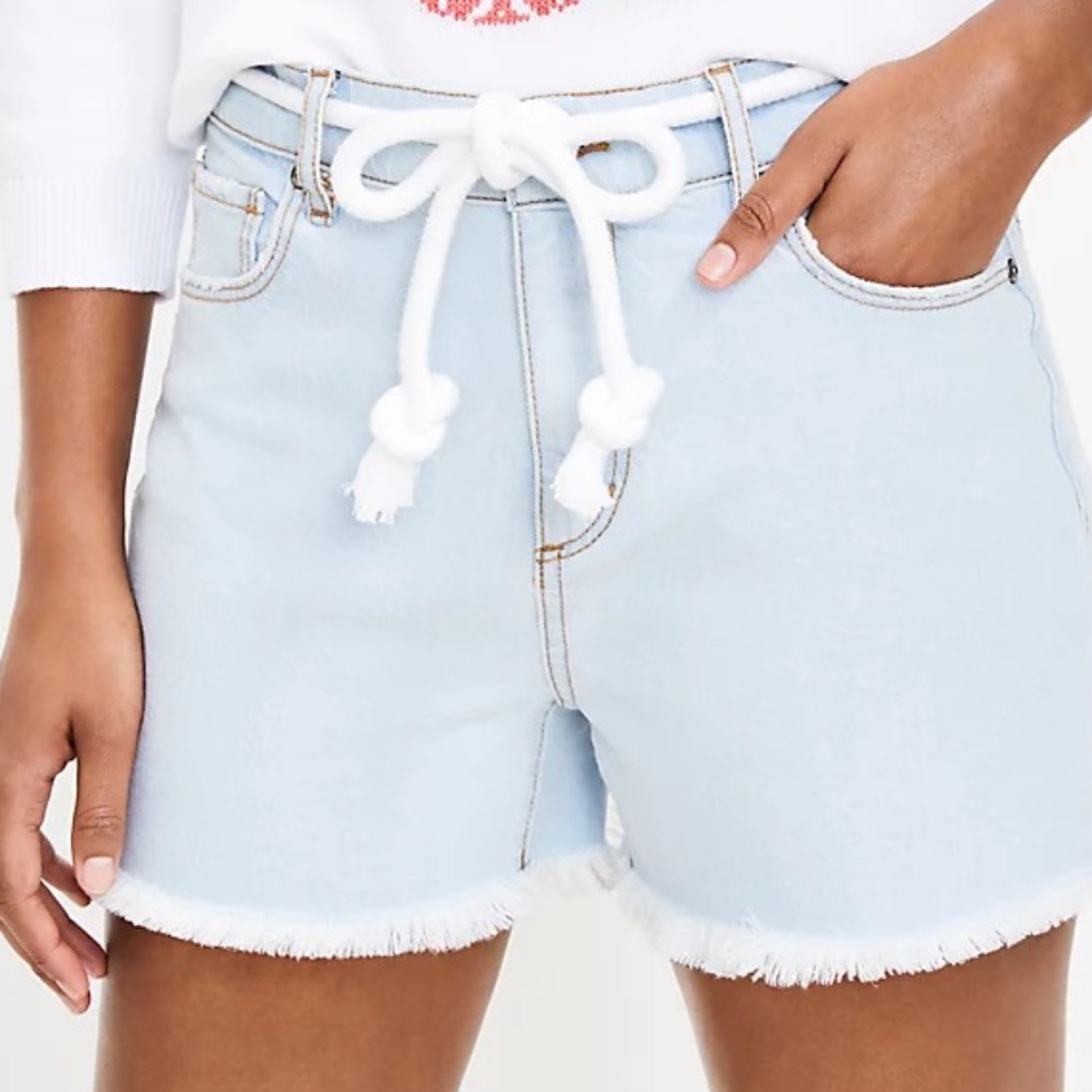 Loft Frayed Denim High Rise Cut Off Short - Size 26/2 -  NWT